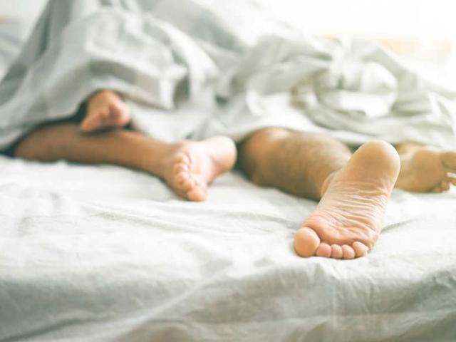 Hội chứng làm ”chuyện ấy” trong khi ngủ: Nguy hiểm hay sung sướng?