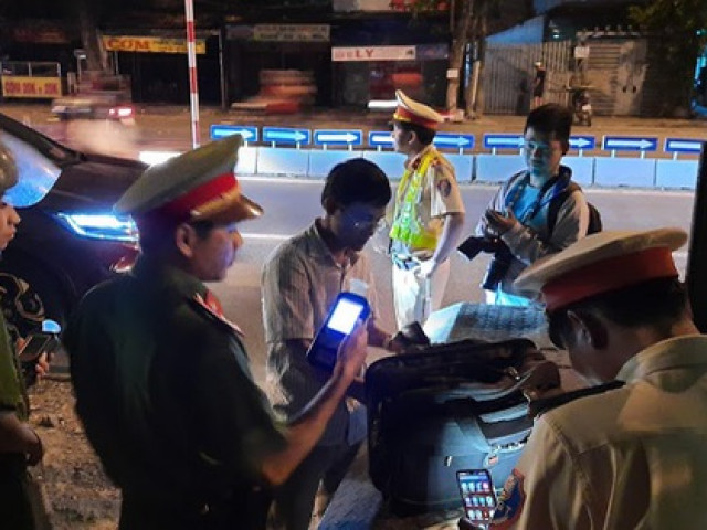 ”Cung đường ăn nhậu” ở Biên Hòa nháo nhào khi thấy CSGT lập chốt