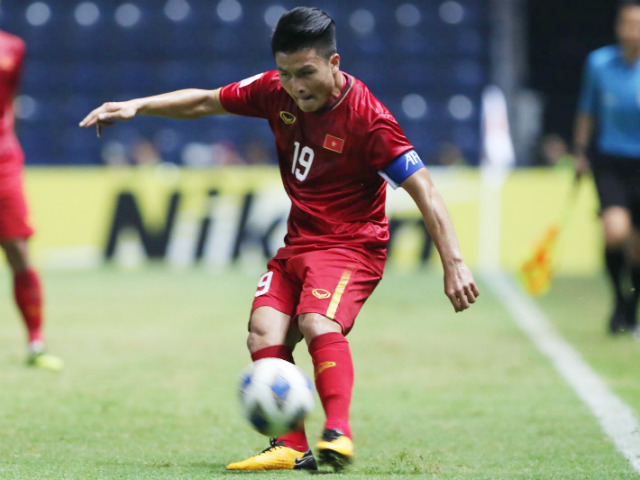 Quang Hải ”làm xiếc”, U23 Việt Nam khiến U23 Jordan ”toát mồ hôi”