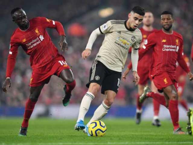 Trực tiếp bóng đá Liverpool - MU: Phản công sắc sảo, Salah chốt hạ (Hết giờ)