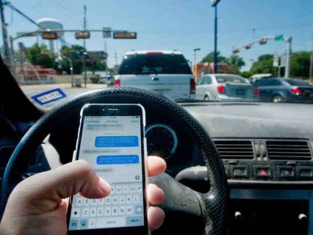 Những lỗi phổ biến của người đi ô tô dịp Tết và mức phạt mới