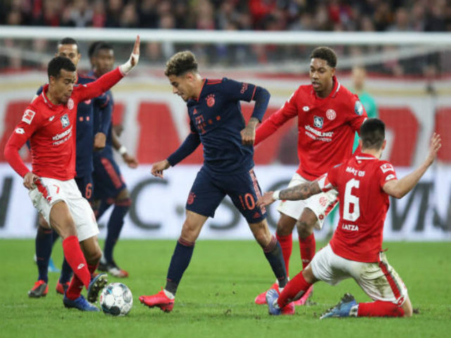 Video highlight trận Mainz - Bayern Munich: Lewandowski ”mở hàng”, 3 bàn trong 26 phút