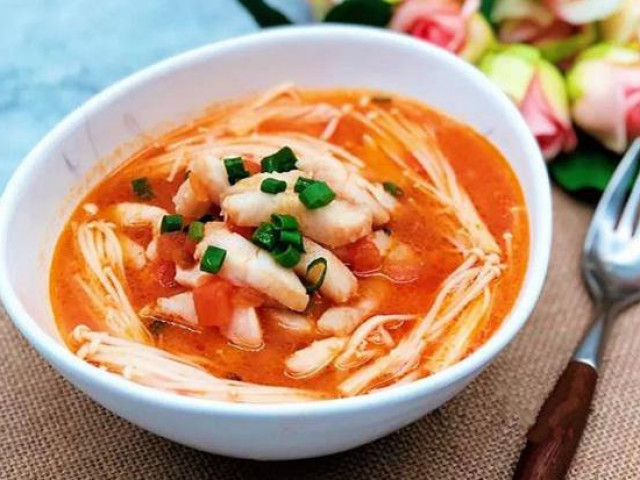 Bí quyết nấu canh cá khiến chồng không thèm ăn cơm hàng