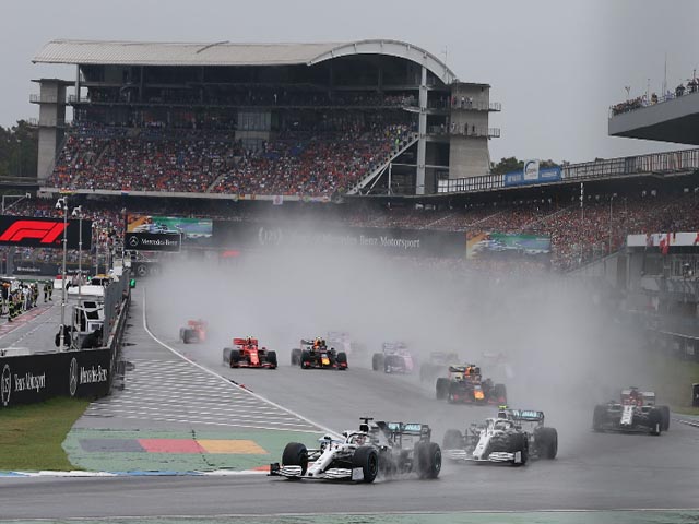 Đua xe F1, 10 chặng đua thập kỷ: Kịch chiến dưới mưa, siêu sao tỏa sáng