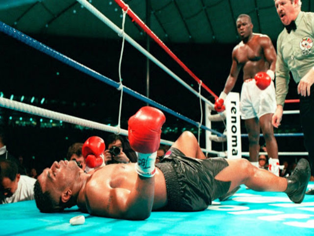 30 năm chấn động làng boxing: “Chiến thần” Mike Tyson lụi tàn như thế nào?
