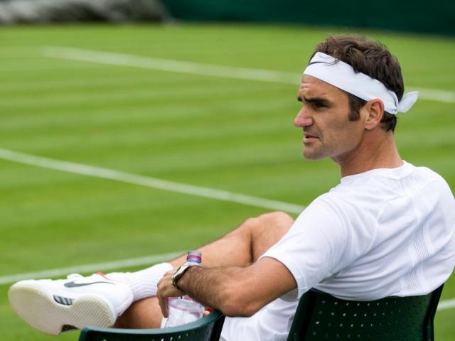 Choáng: Federer lên bàn mổ nghỉ 4 tháng, bỏ Roland Garros
