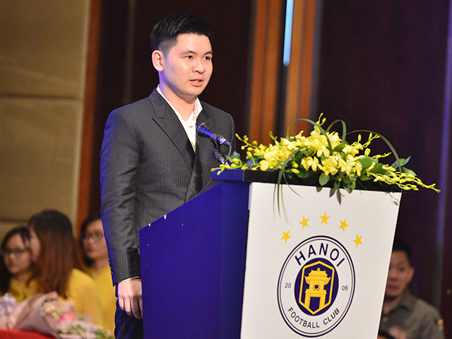 “Vua” V-League có tân chủ tịch 25 tuổi: Con trai bầu Hiển mơ vươn tầm châu lục