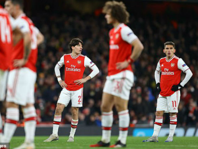 Arsenal bị loại sốc ở Europa League: Đòn đau phút cuối, Emirates chết lặng