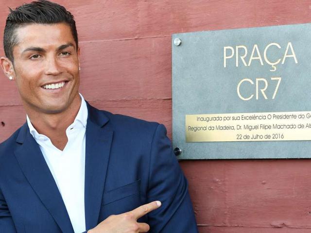 Ronaldo đá ở Juventus đến năm 39 tuổi, thực hư tin đồn về khách sạn CR7