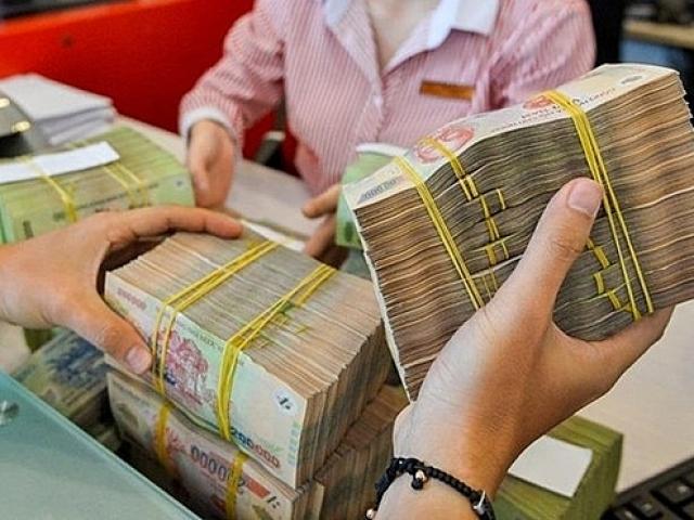 Trong lúc hỗn loạn, hàng loạt đại gia Việt chi trăm tỷ một phen chơi lớn