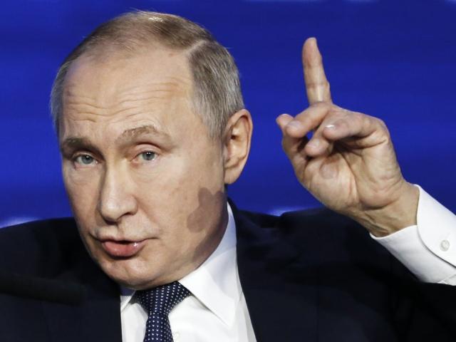 Ông Putin tiết lộ thời điểm Nga có thể đánh bại Covid-19
