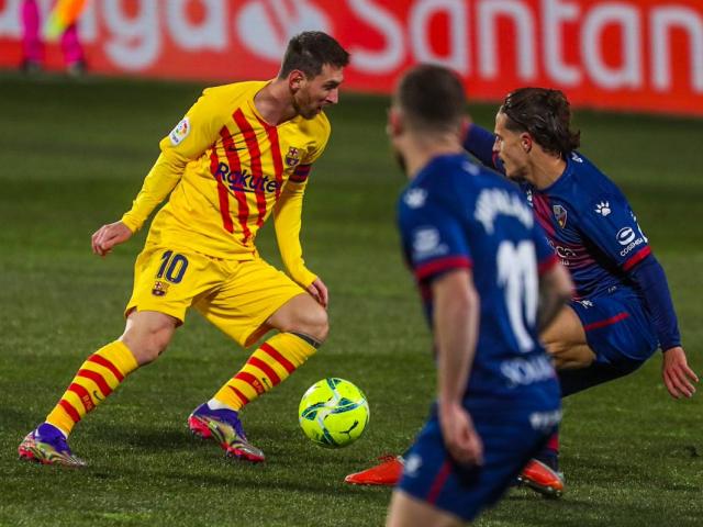 Video Huesca - Barcelona: Messi rực sáng, ”vị cứu tinh” bất ngờ