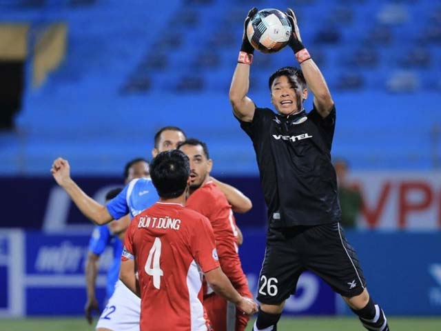 Thủ thành bị HLV Park Hang-seo ”bỏ rơi” giúp bóng đá Việt Nam được tôn vinh