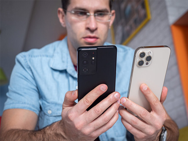 Galaxy S21 Ultra có đủ ”trâu” để cân sức với iPhone 12 Pro Max?
