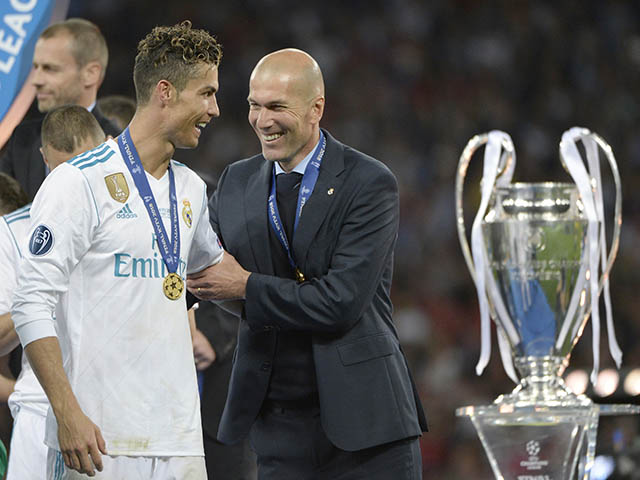 Zidane & nhiệm kỳ 2 giông bão: Nỗi ám ảnh Ronaldo, Real sai lầm bán siêu sao