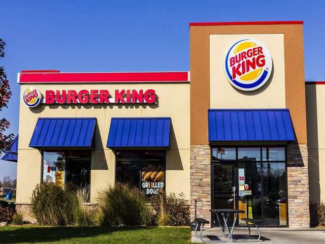 Từ Burger King đến Popeyes, các chuỗi đồ ăn nhanh lớn nhất hành tinh bên bờ vực phá sản