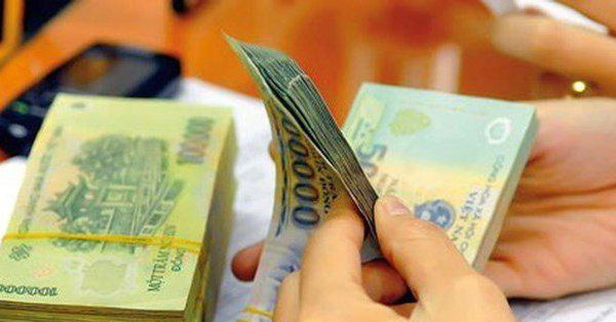 Nhóm lao động nào bị giảm lương nhiều nhất bởi Covid-19?