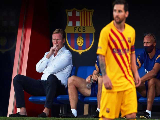 Lùm xùm Messi, Barca khủng hoảng: HLV Koeman có từ chức?