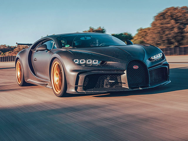 Thương hiệu siêu xe Bugatti sắp về tay tập đoàn mới tại châu Âu