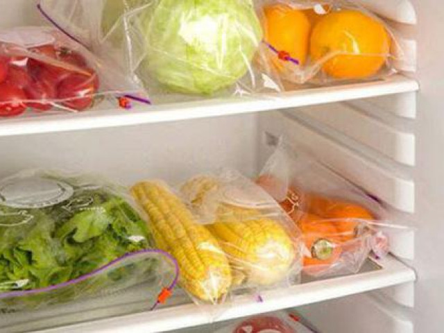 Vẫn cất rau củ, trái cây trong tủ lạnh kiểu này bảo sao nhanh hư, biến chất