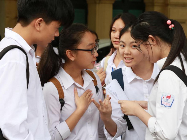 Tuyển sinh lớp 10 Hà Nội: Bí mật nguyện vọng làm khó thí sinh