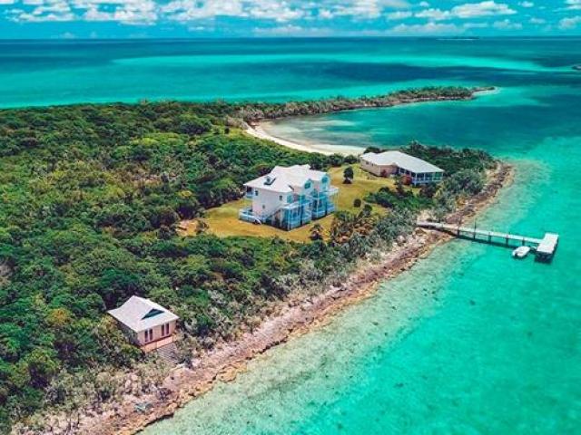 Mua cả hòn đảo với giá chỉ bằng... 1 căn hộ, có nơi giá chỉ vài trăm triệu