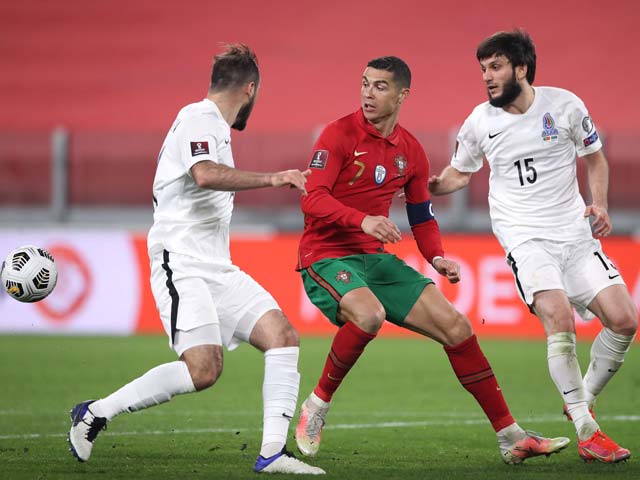 Video Bồ Đào Nha - Azerbaijan: Tội đồ gây họa, Ronaldo nỗ lực tột bậc