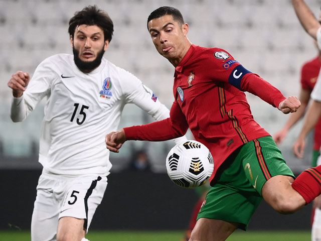 Trực tiếp bóng đá Serbia - Bồ Đào Nha: Fernandes đá chính, hỗ trợ Ronaldo