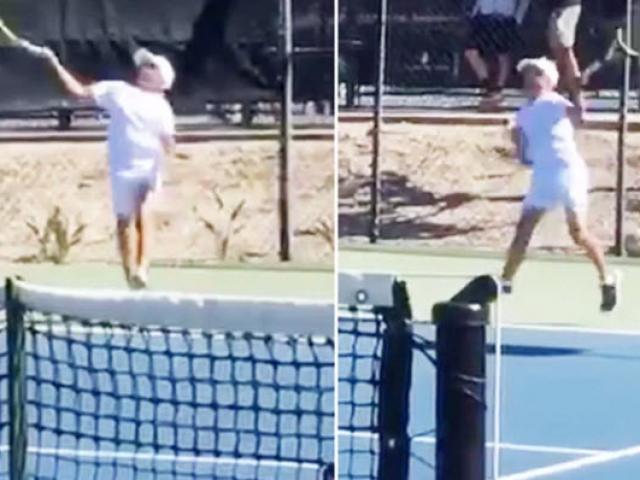 SAO tennis 12 tuổi chơi như Nadal: Thuận 2 tay, vụt ”không trượt phát nào”
