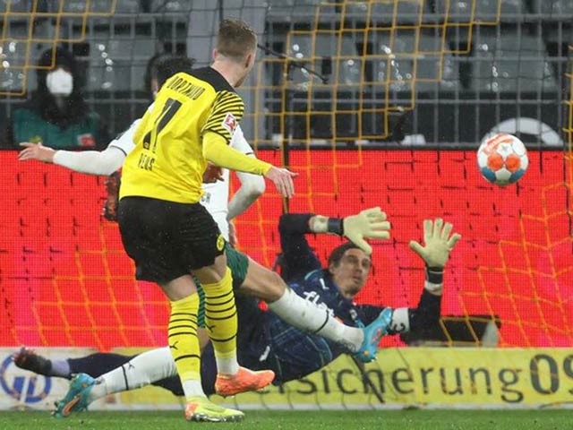 Video bóng đá Dortmund - Monchengladbach: Hủy diệt 6 bàn, đội trưởng từ chối hat-trick