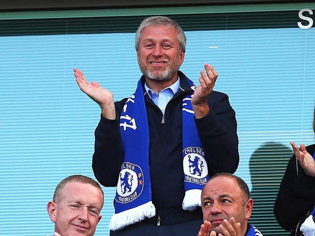 Fan Chelsea cầu xin tỷ phú Abramovich đừng ”đem con bỏ chợ” sau tuyên bố chia tay