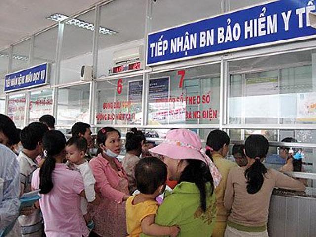 Đổi mã hưởng BHYT, quyền lợi người tham gia khi đi viện thế nào?