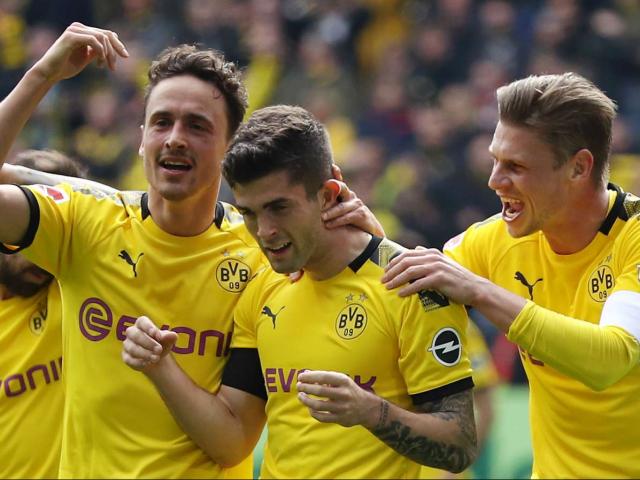 Video, kết quả bóng đá Dortmund - Dussedorf: Rượt đuổi điên rồ, thắp sáng cửa vô địch