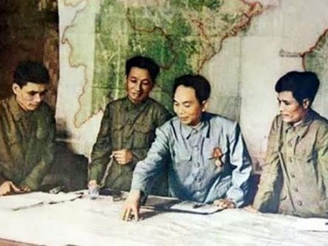 Quyết định để đời của Đại tướng Võ Nguyên Giáp trong trận Điện Biên Phủ