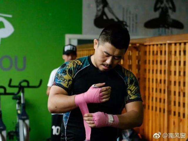 Tin thể thao HOT 26/5: Từ Hiểu Đông đã ”tẩy não” thanh niên Trung Quốc
