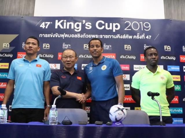 Trực tiếp họp báo chung kết King's Cup Việt Nam - Curacao: Thầy Park quyết vô địch