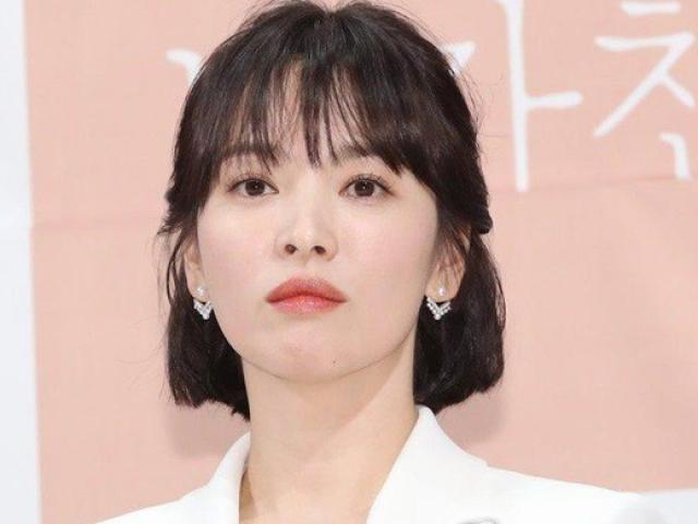 Song Hye Kyo công bố lý do ly hôn với chồng trẻ kém 4 tuổi Song Joong Ki