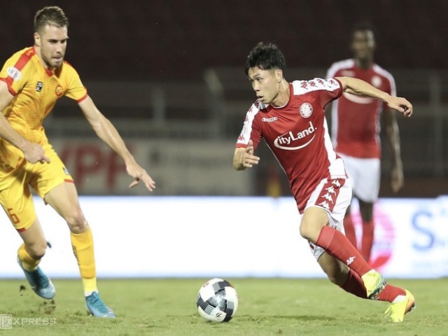 Mùa dịch COVID-19, V-League nỗ lực để tồn tại