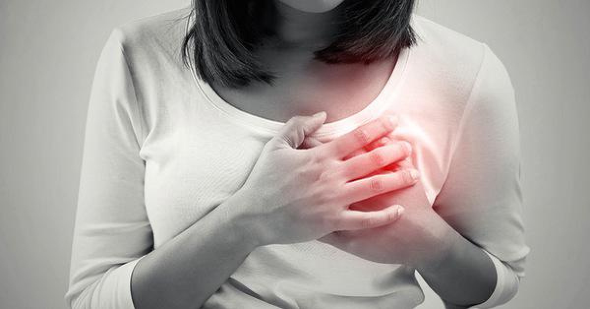 Nặng ngực khi trời nóng: Dấu hiệu sớm của nhồi máu cơ tim?
