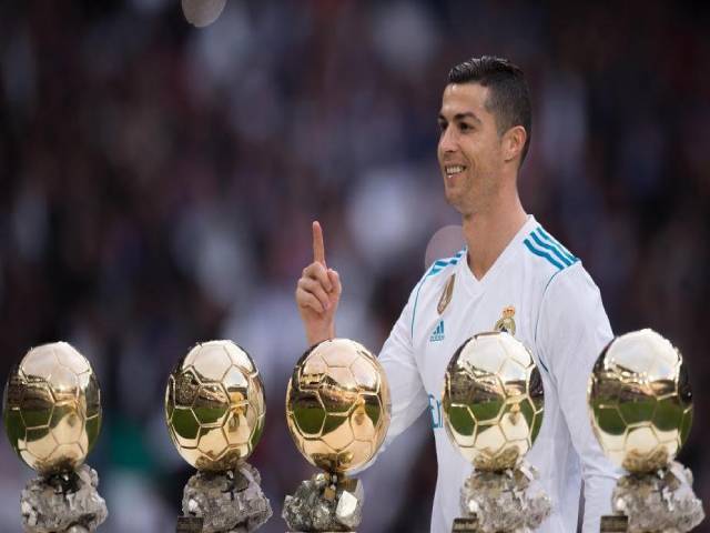 Đế chế Real Madrid: Công lớn Brazil - Argentina, vinh danh Ronaldo