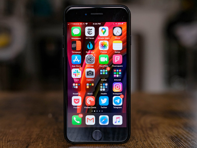 Hiệu năng iPhone SE 2020 vượt mặt cả iPhone XS Max, khiến fan trầm trồ