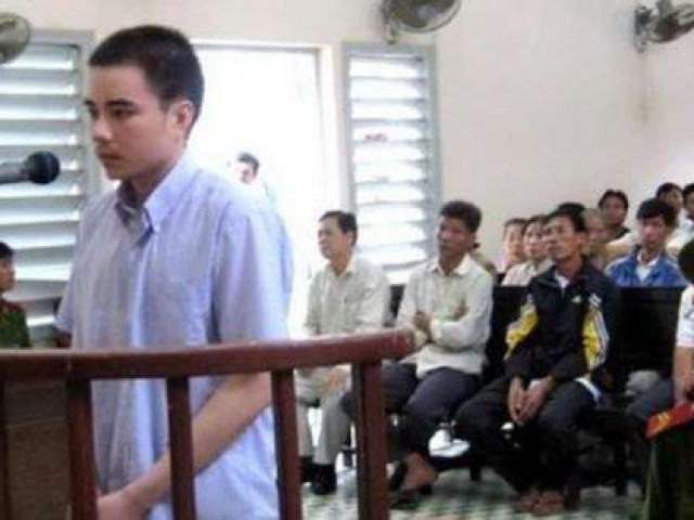 Chánh án Nguyễn Hòa Bình chủ tọa phiên xét xử giám đốc thẩm vụ tử tù Hồ Duy Hải ở HN