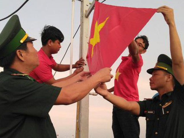 Kịch liệt phản đối lệnh cấm đánh bắt cá phi lý của Trung Quốc trên Biển Đông