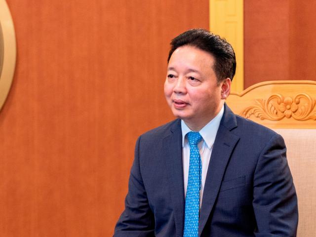 Người Trung Quốc thuê, mua đất đai, Bộ trưởng TN-MT nói ”không sai theo Luật Đất đai”!