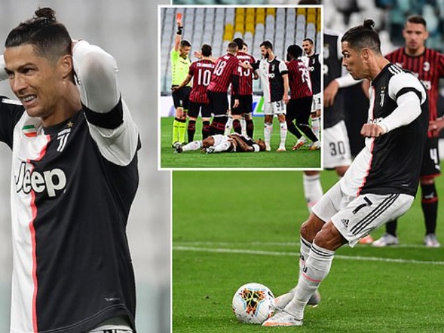 Ronaldo tái xuất sân cỏ: Gặp vận đen khó ngờ, làm khổ hàng thủ đối phương