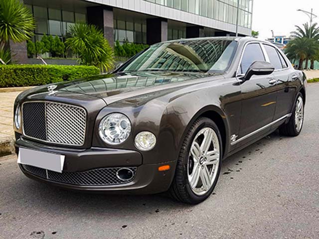 Xế sang Bentley Mulsanne chạy 10 năm, rao bán lỗ hơn 8 tỷ đồng