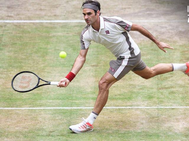 Federer ”ông hoàng trên sân cỏ” vẫn ngán khắc tinh nào nhất?