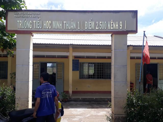Thầy giáo “sàm sỡ” hai học sinh lớp 2 tại nhà vệ sinh và cuộc “ngã giá” 100 triệu