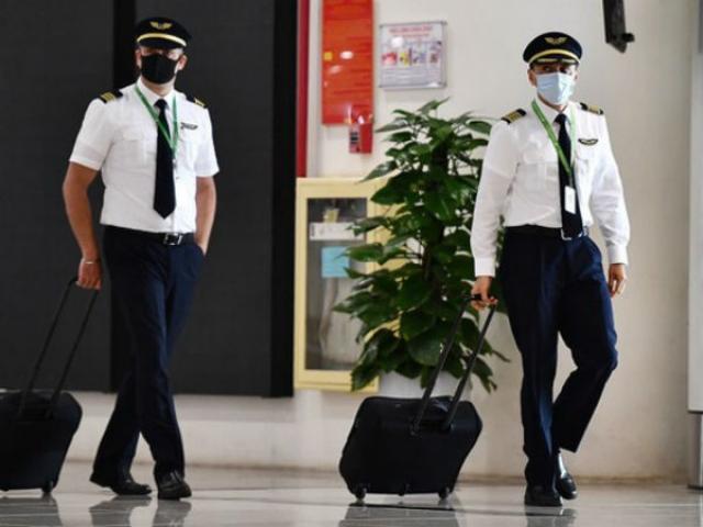 27 phi công Pakistan đang làm việc tại Việt Nam bị đình chỉ bay