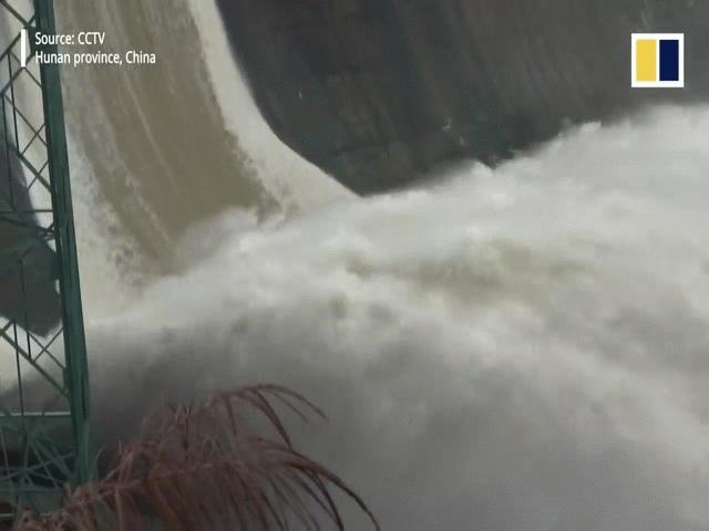 Đập Tam Hiệp xả lũ giữa lúc 14 triệu dân Trung Quốc đang chịu cảnh ngập lụt nghiêm trọng